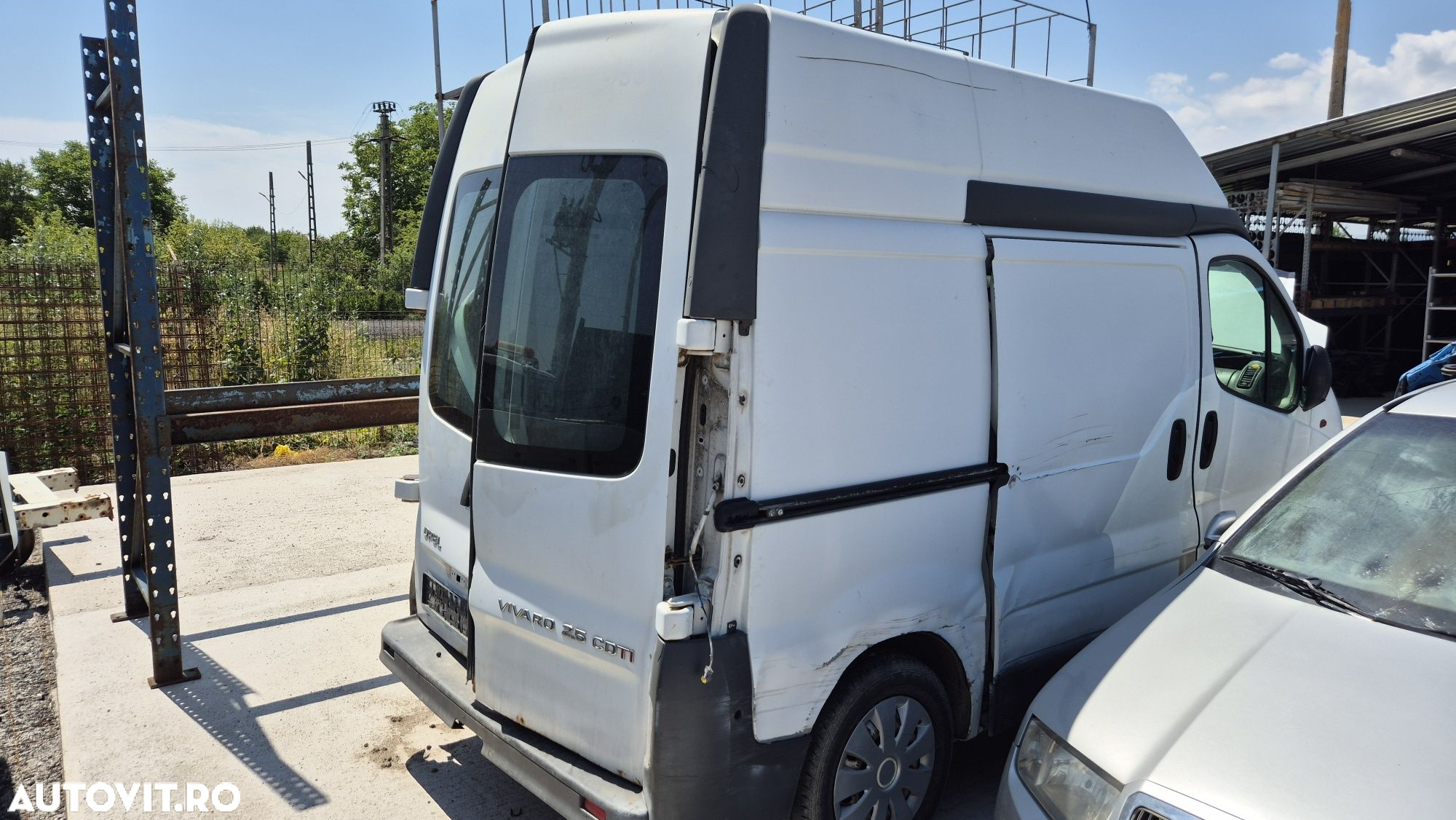 Dezmembram Opel Vivaro 2007 2.5dci Manual - 5