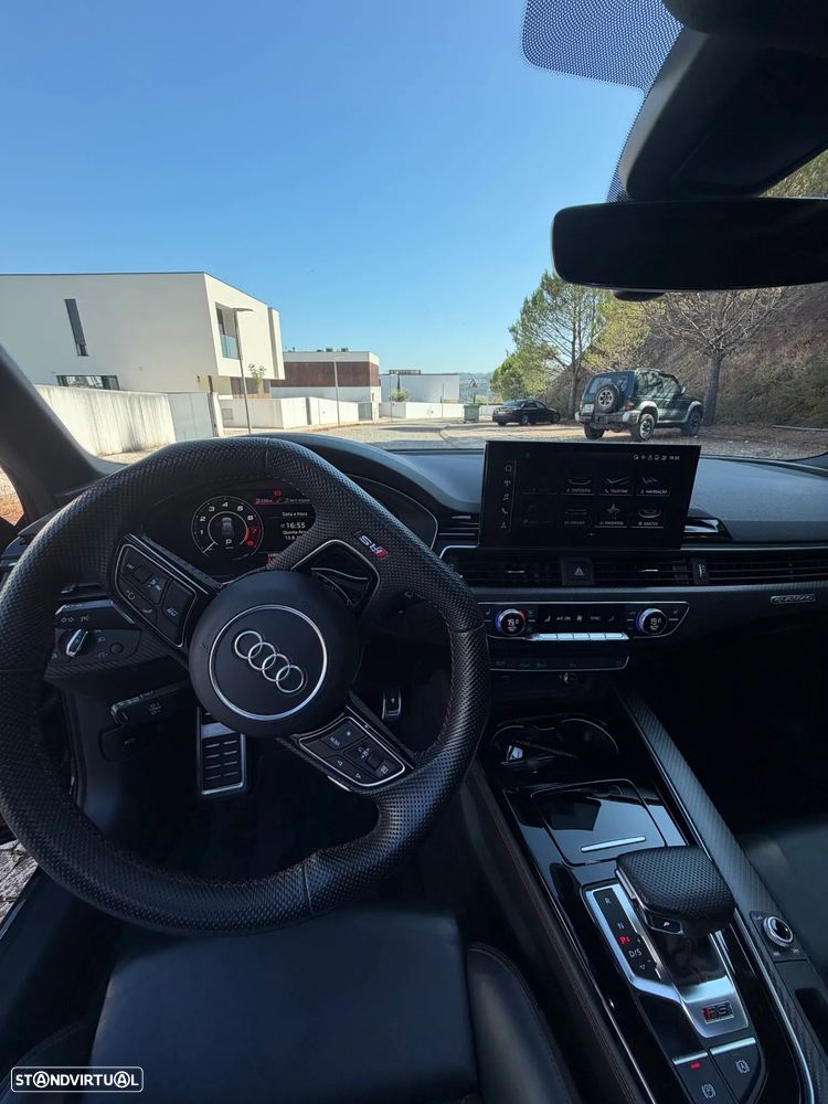 Audi RS4 quattro tiptronic - 22