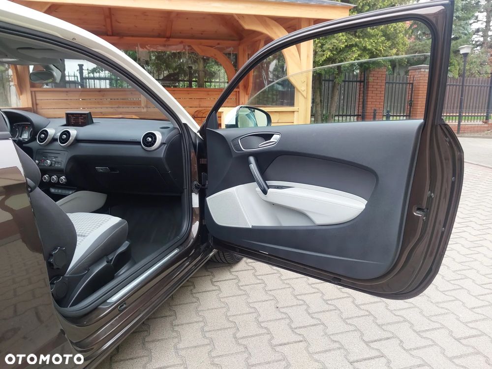 Audi A1 Sportback 1.6 TDI S line edition - 28
