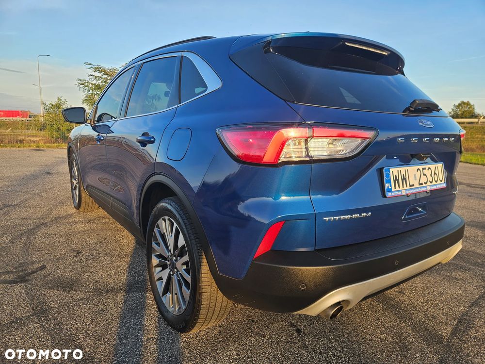 Ford Kuga 2.5 Duratec FHEV TITANIUM - 6