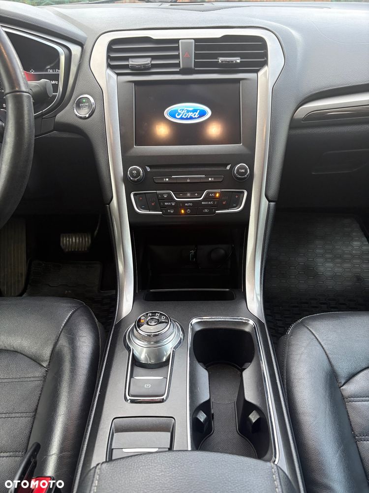Ford Mondeo - 19