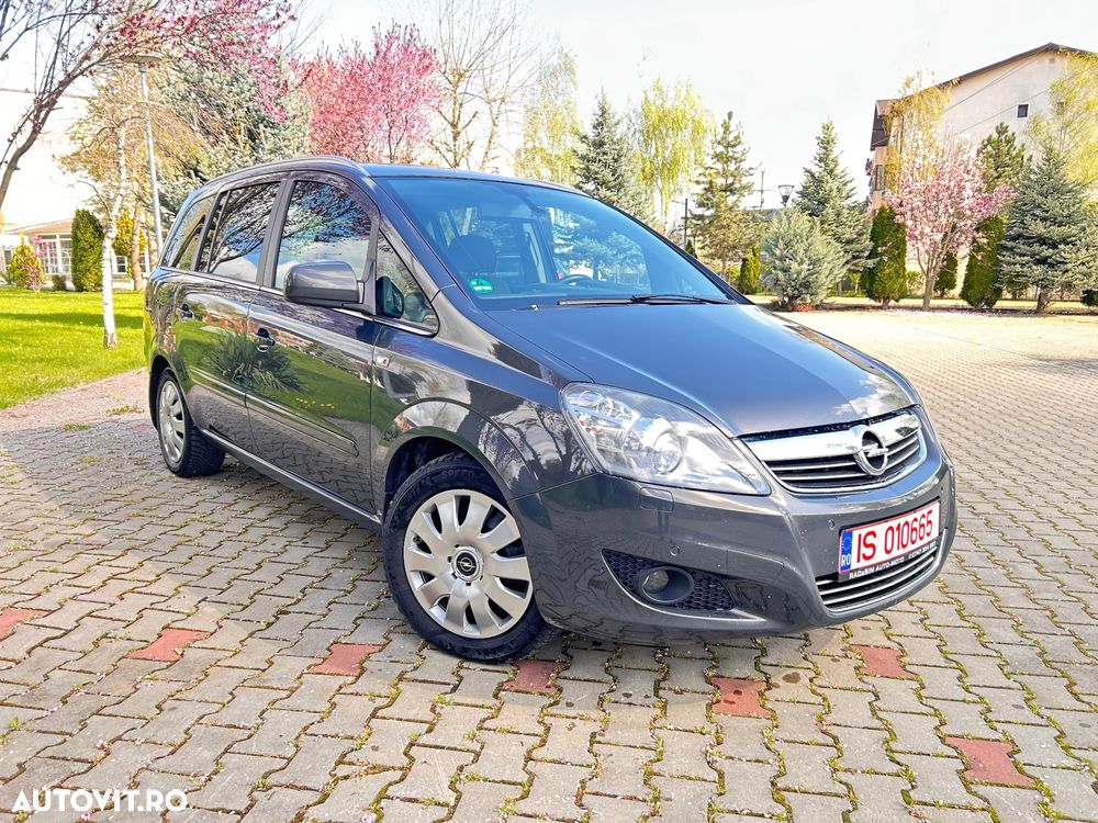 Opel Zafira 1.7 CDTI ecoFLEX Family Plus - 1