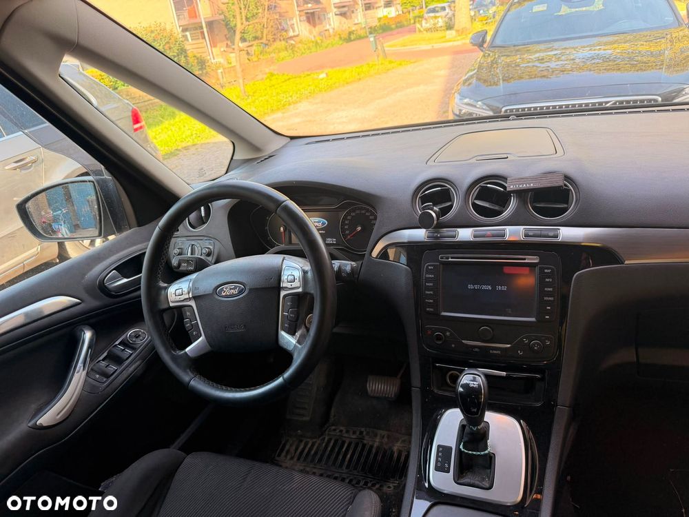 Ford Galaxy - 7