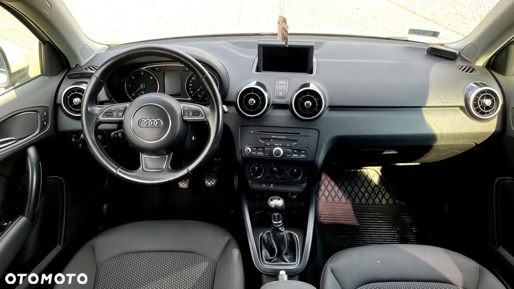 Audi A1 Sportback 1.6 TDI Attraction - 5