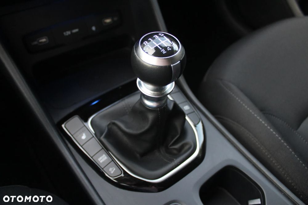 Hyundai Tucson 1.6 CRDi 48V Comfort 2WD - 39