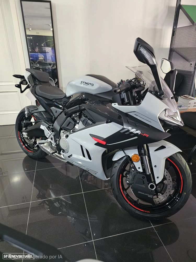 CF Moto 675SR-R Disponível para entrega imediata - 1