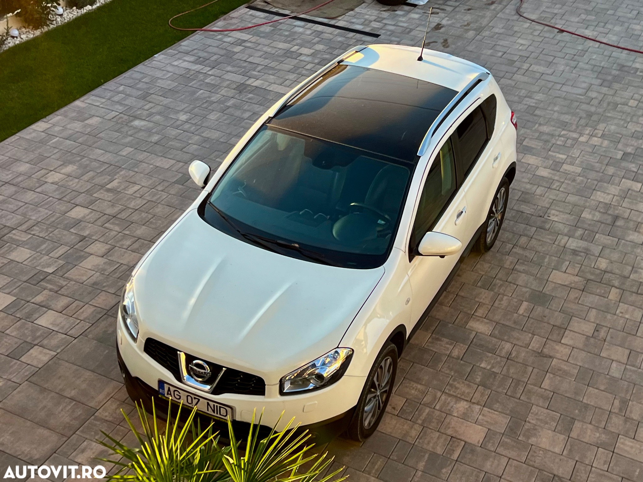 Nissan Qashqai 2.0 DCI 4 x 4 DPF Aut 360 - 13