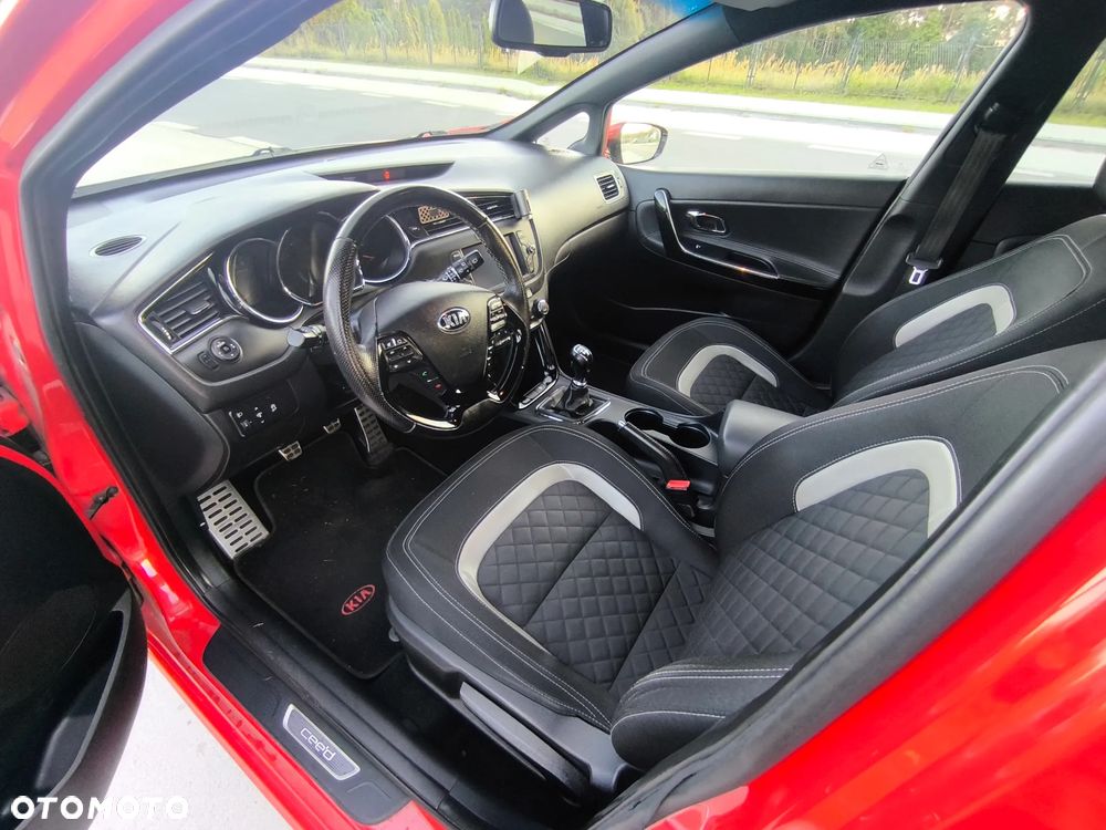 Kia Ceed Cee'd 1.6 CRDi GT Line - 10