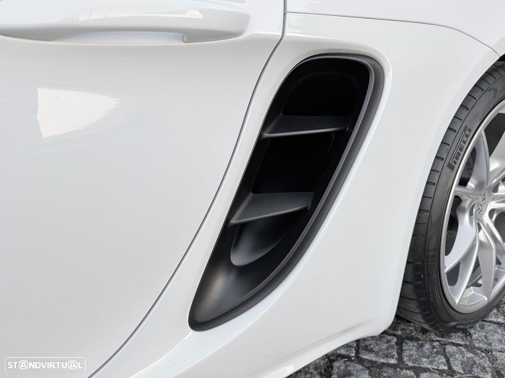 Porsche 718 - 8