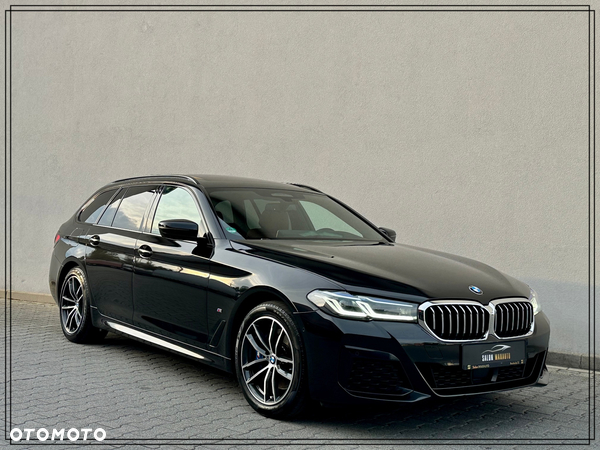 BMW Seria 5 520d xDrive M Sport Edition