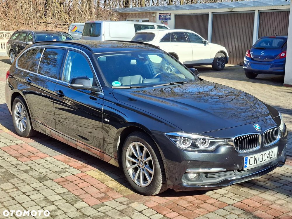 BMW Seria 3 320d Luxury Line - 4