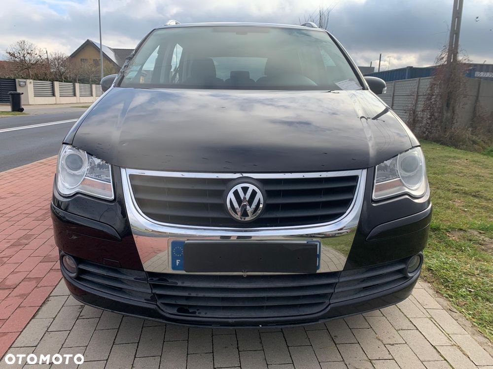 Volkswagen Touran 2.0 TDI DPF Comfortline - 3