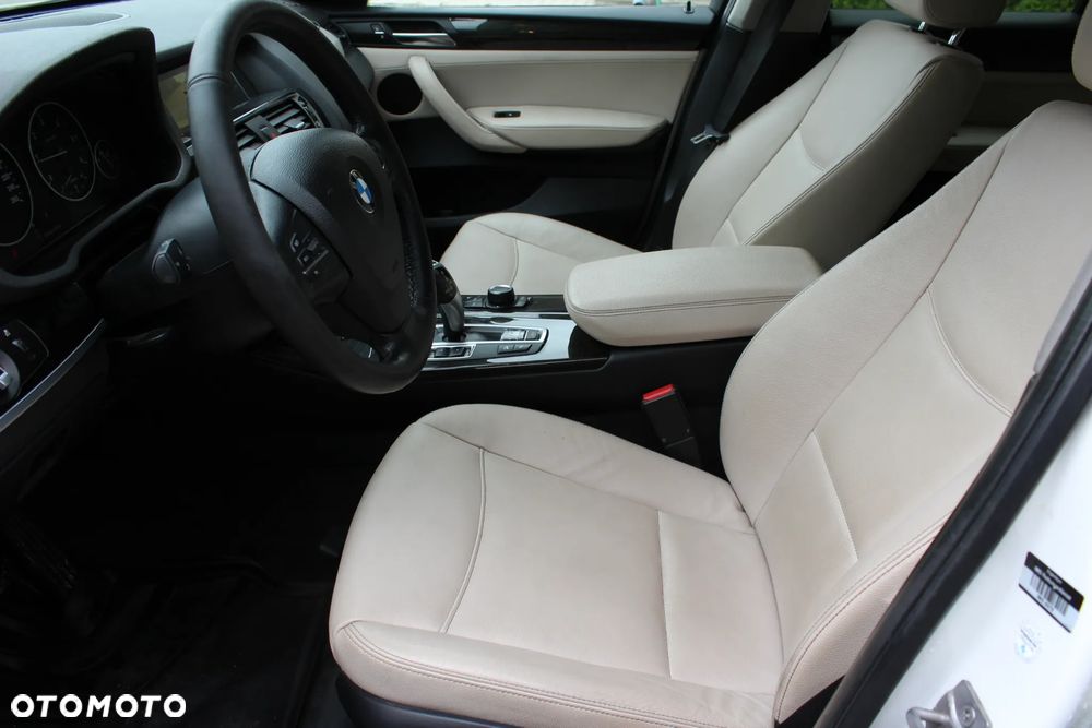 BMW X3 xDrive20d Luxury Line - 18