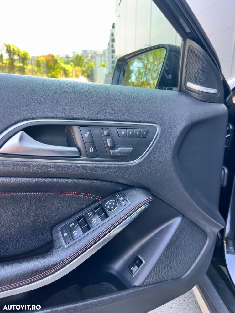 Mercedes-Benz GLA 220 d 4MATIC 7G-DCT AMG Line - 17