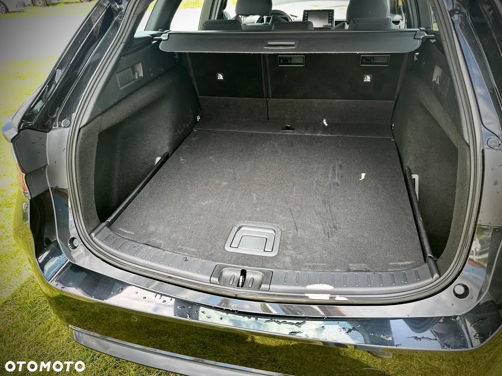 Toyota Corolla 1.8 Hybrid Comfort - 26
