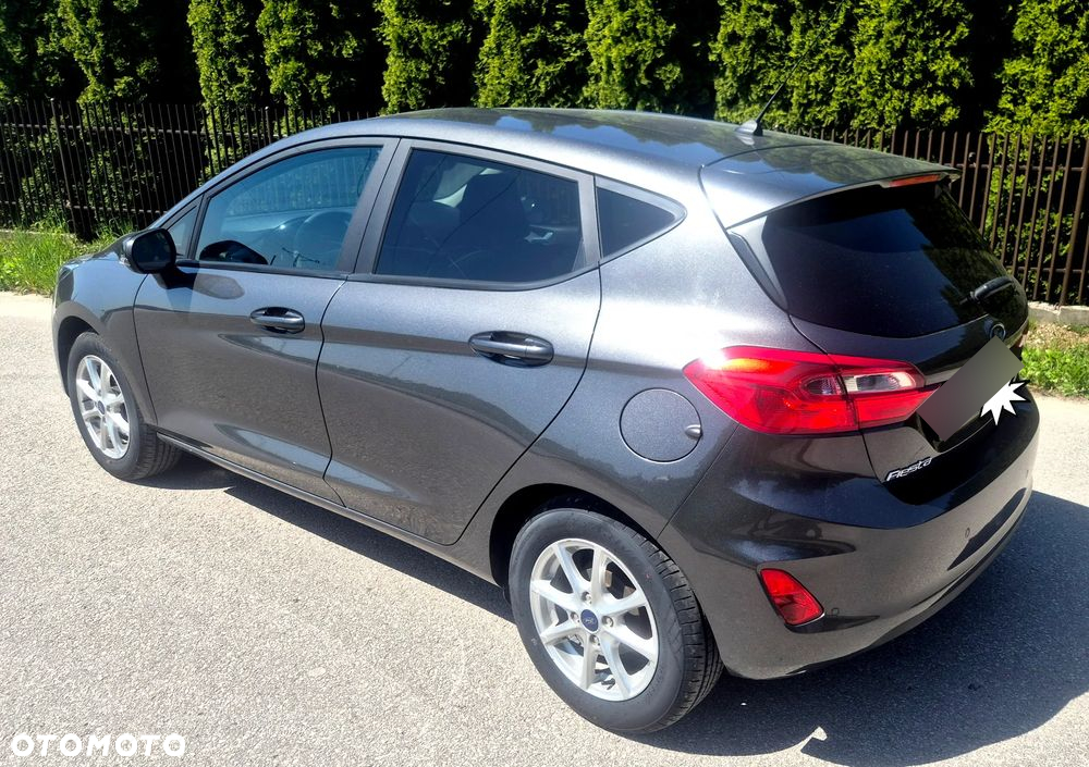 Ford Fiesta - 2