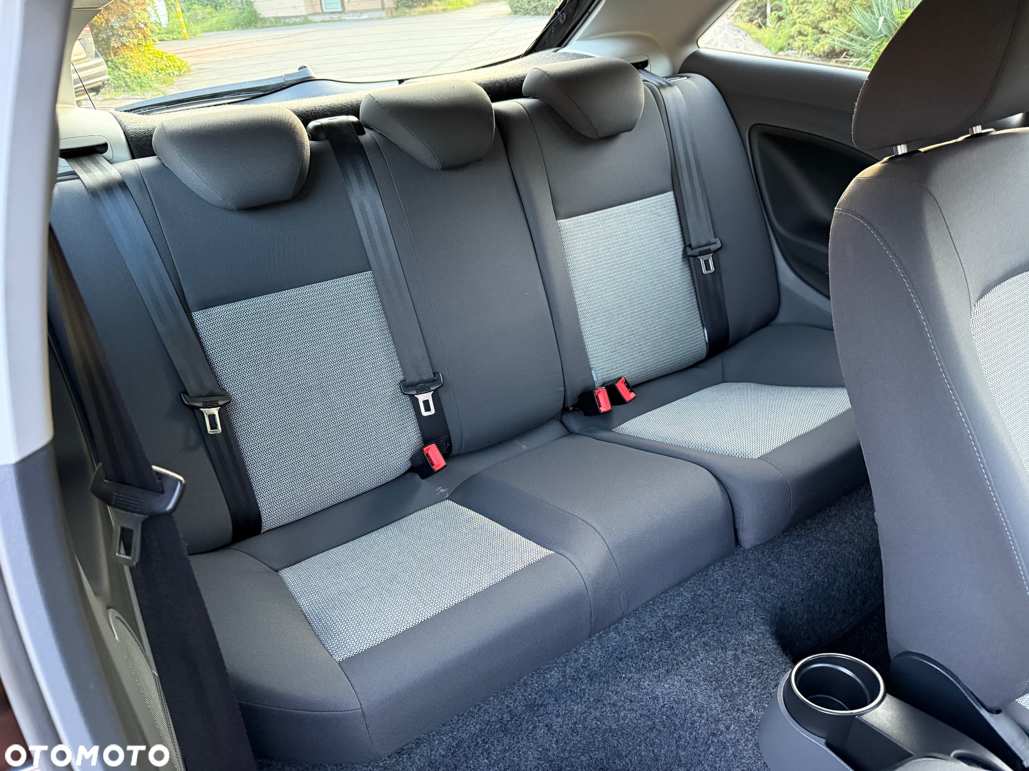 Seat Ibiza SC 1.4 16V Sport - 16