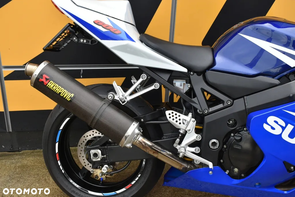 Suzuki GSX-R - 5