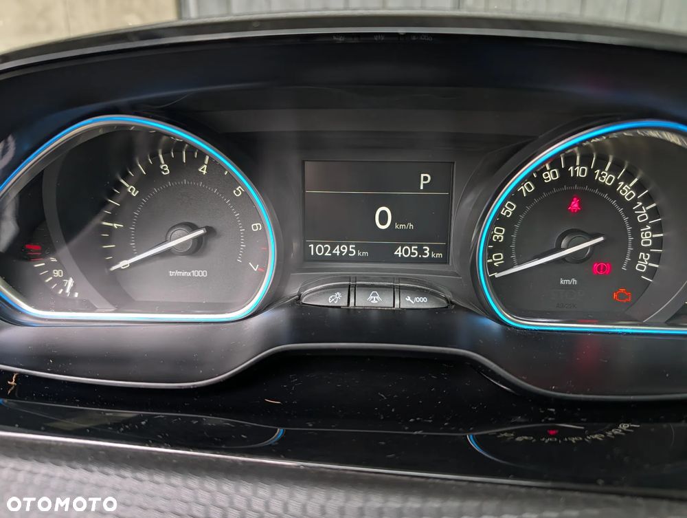 Peugeot 2008 PureTech 110 Stop&Start EAT6 Crossway - 7