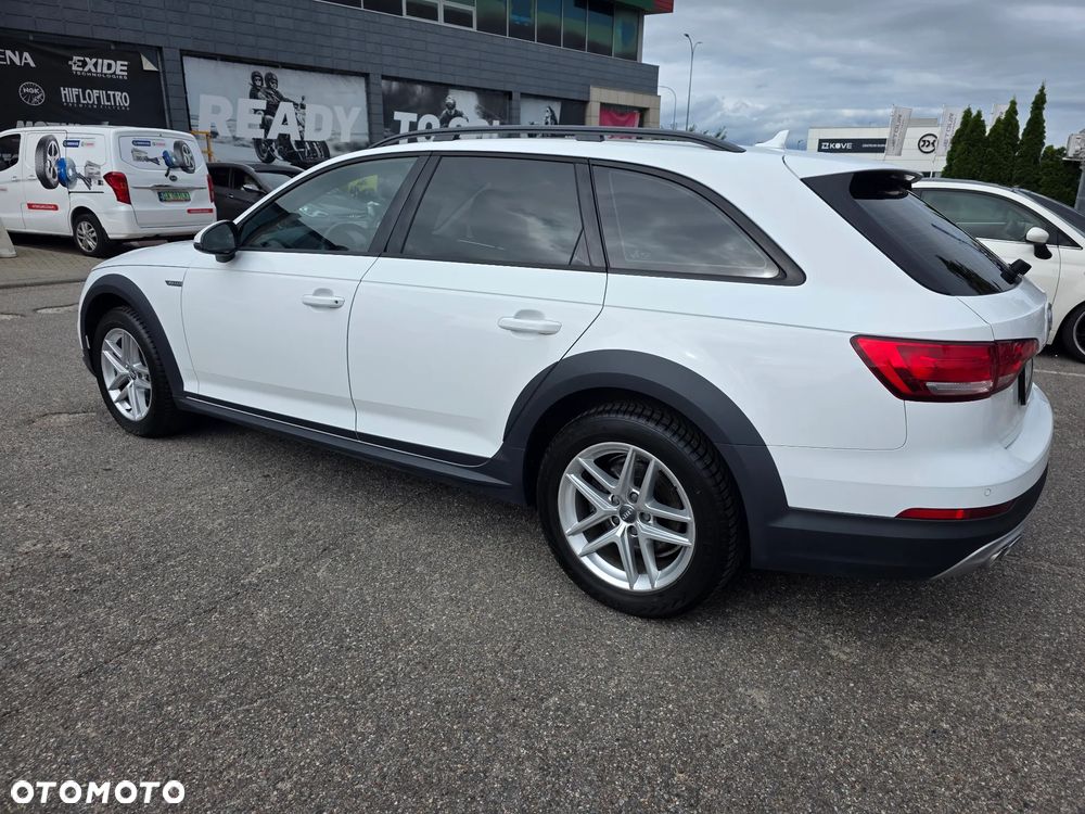 Audi A4 Allroad 2.0 TDI Quattro S tronic - 11