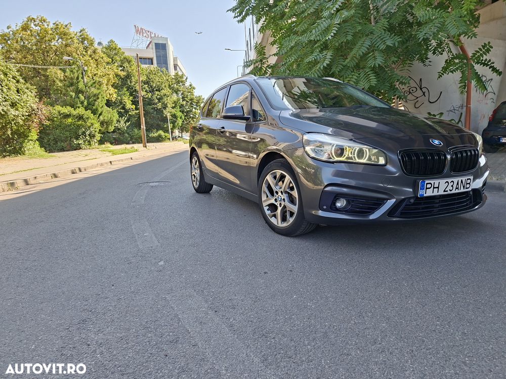 BMW Seria 2 218d Aut. Sport Line - 8
