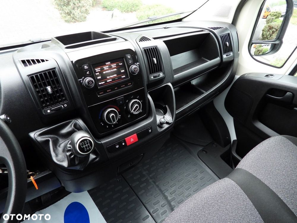 Fiat DUCATO KONTENER WINDA 8 PALET TEMPOMAT NAWIGACJA KLIMATYZACJA  130KM - 32