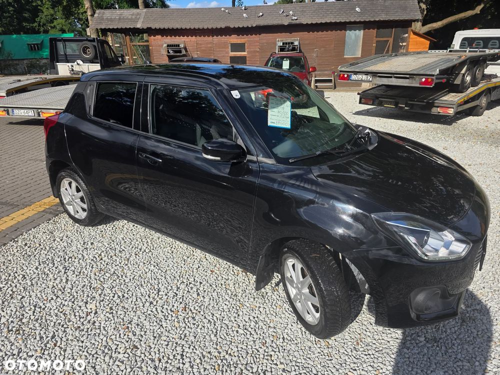 Suzuki Swift 1.2 Dualjet Hybrid Allgrip Comfort - 10