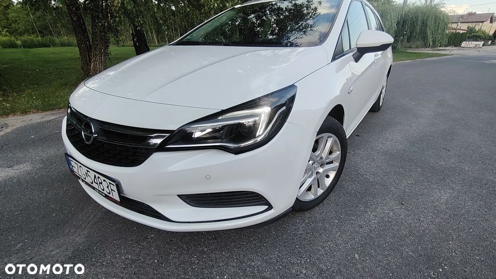 Opel Astra - 4