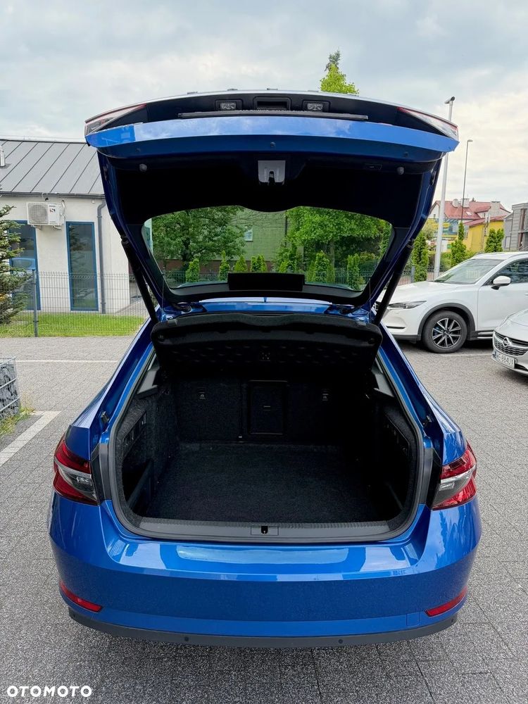 Skoda Superb 1.5 TSI Ambition DSG - 10