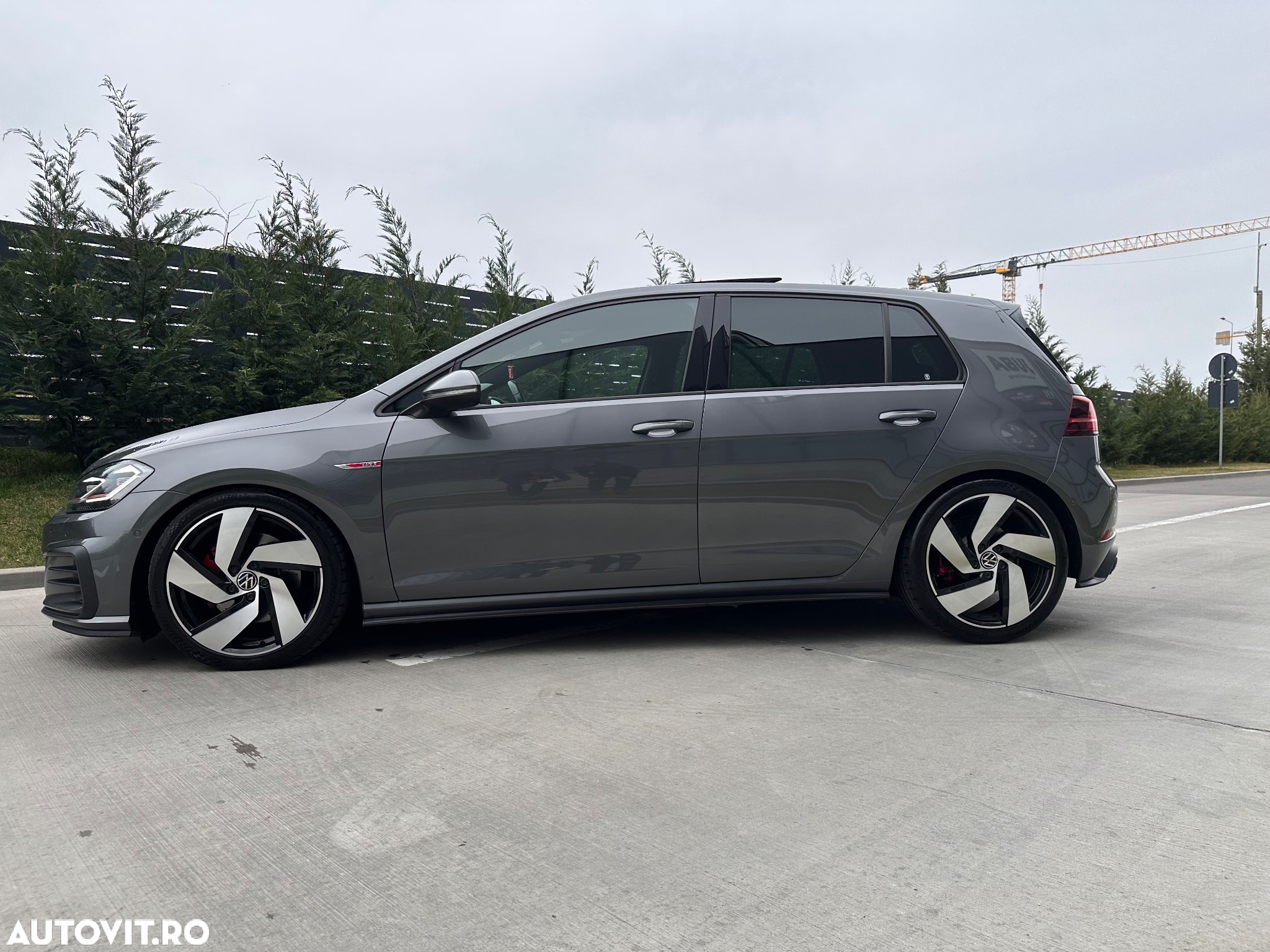 Volkswagen Golf 2.0 TSI GTI - 6