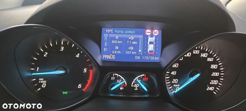 Ford Kuga 2.0 TDCi Individual MPS6 - 18