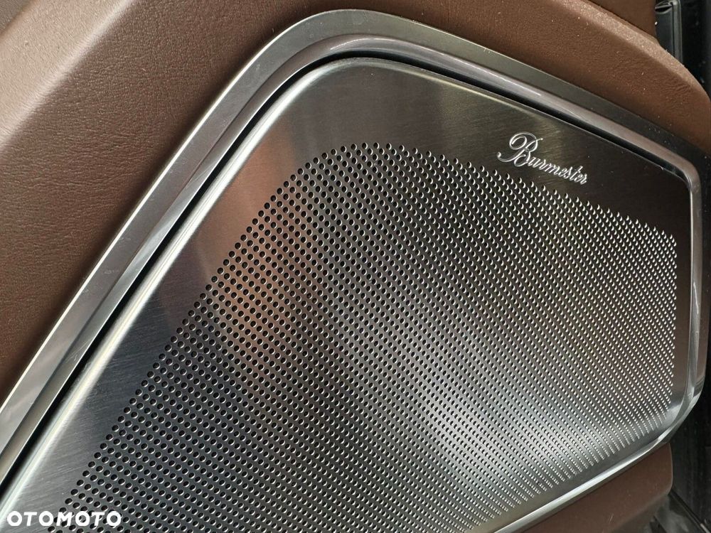 Porsche Cayenne - 12