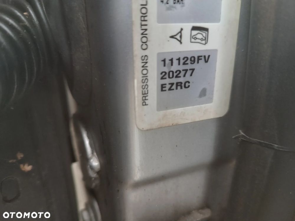 Citroen C4 Grand Picasso 1 I 2007 siedzenie fotel lewy prawy przód tył - Auto na części Częstochowa - 3