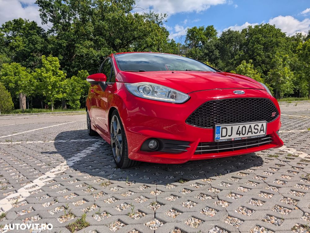 Ford Fiesta 1.6 ST - 1