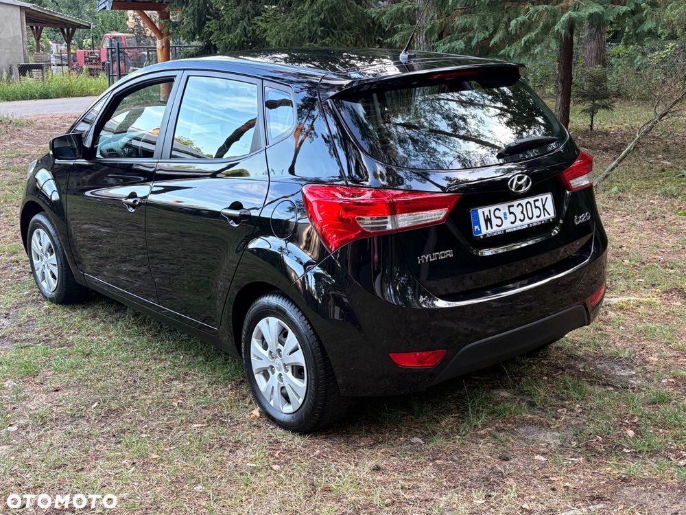 Hyundai ix20 - 16