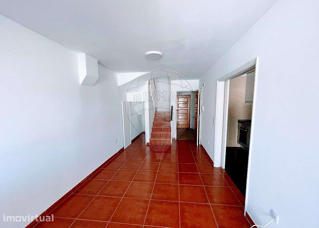 Duplex T1 para arrendamento - Grande imagem: 4/21