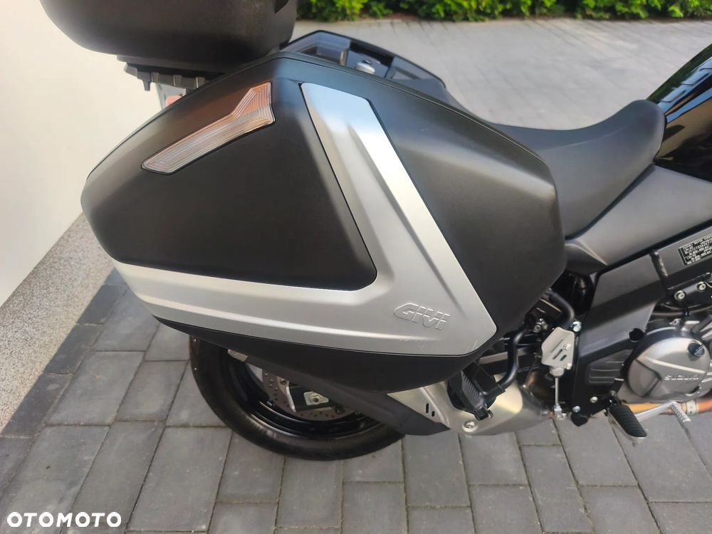 Suzuki V-STROM - 15