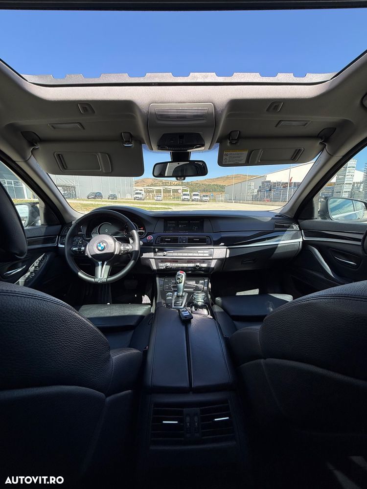 BMW Seria 5 525d Aut. - 17