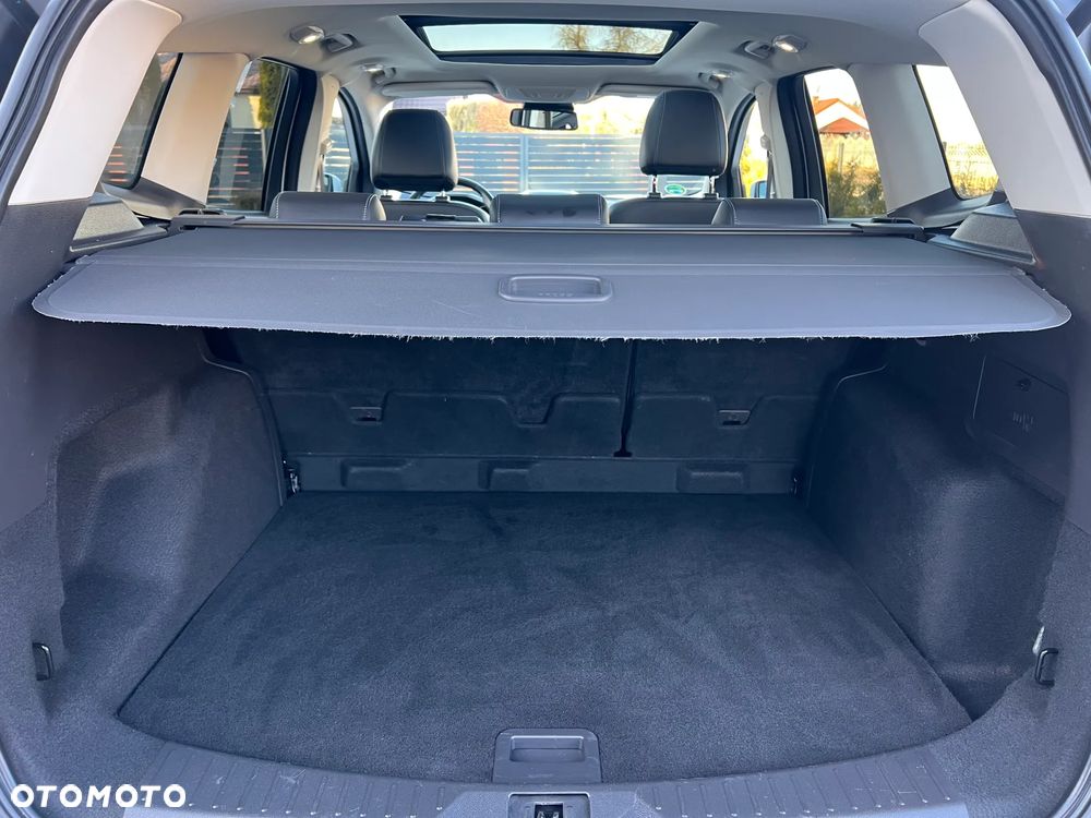 Ford Kuga 2.0 TDCi 4x4 Vignale - 29