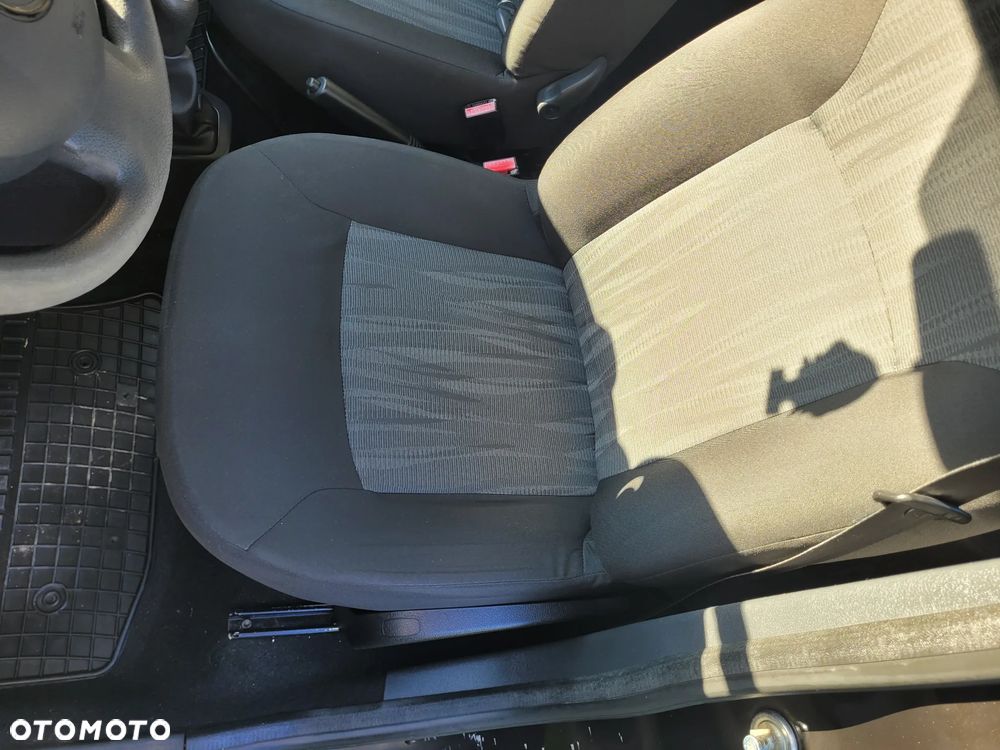 Dacia Dokker dCi 90 Comfort - 9