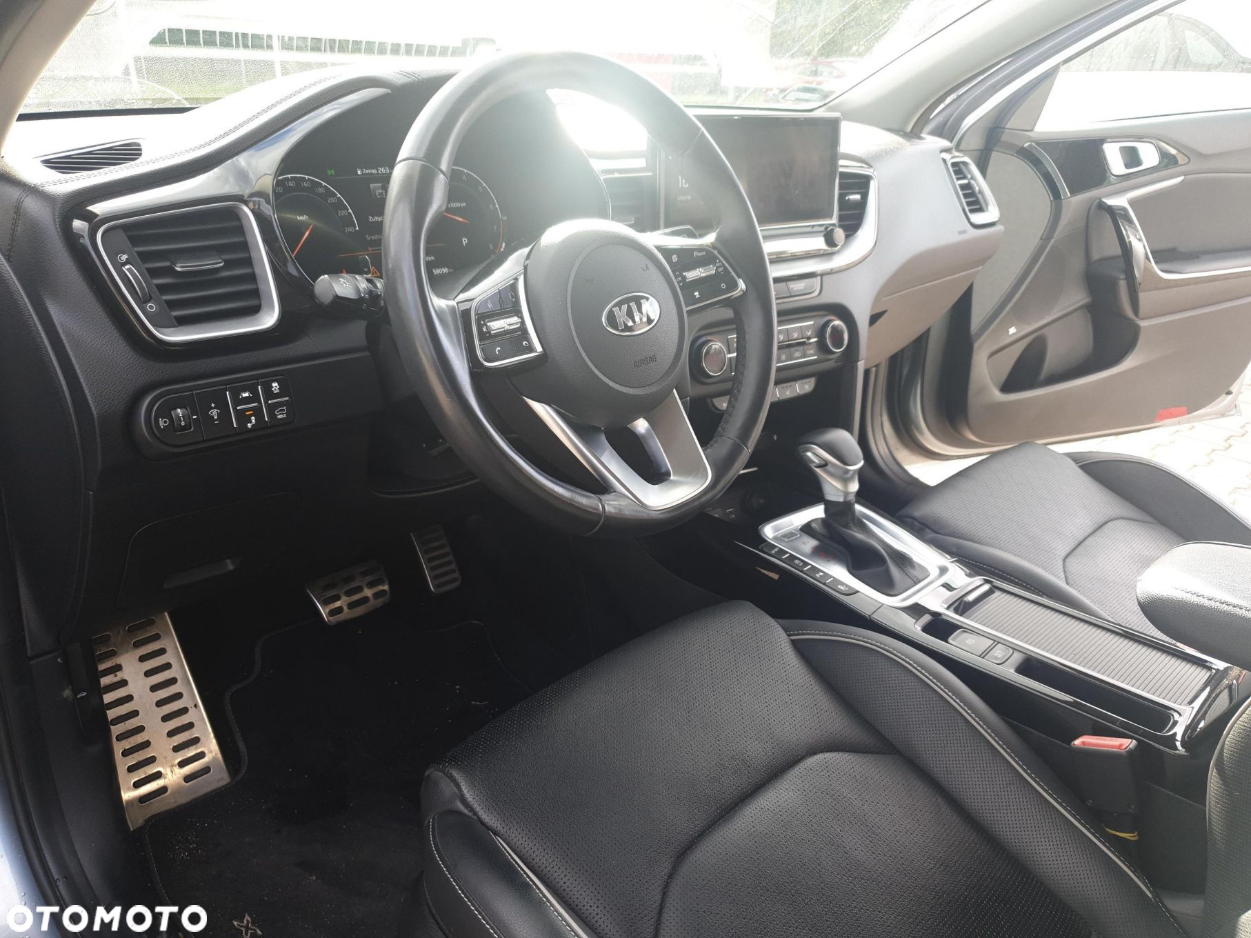 Kia XCeed 1.6 T-GDI XL DCT - 9