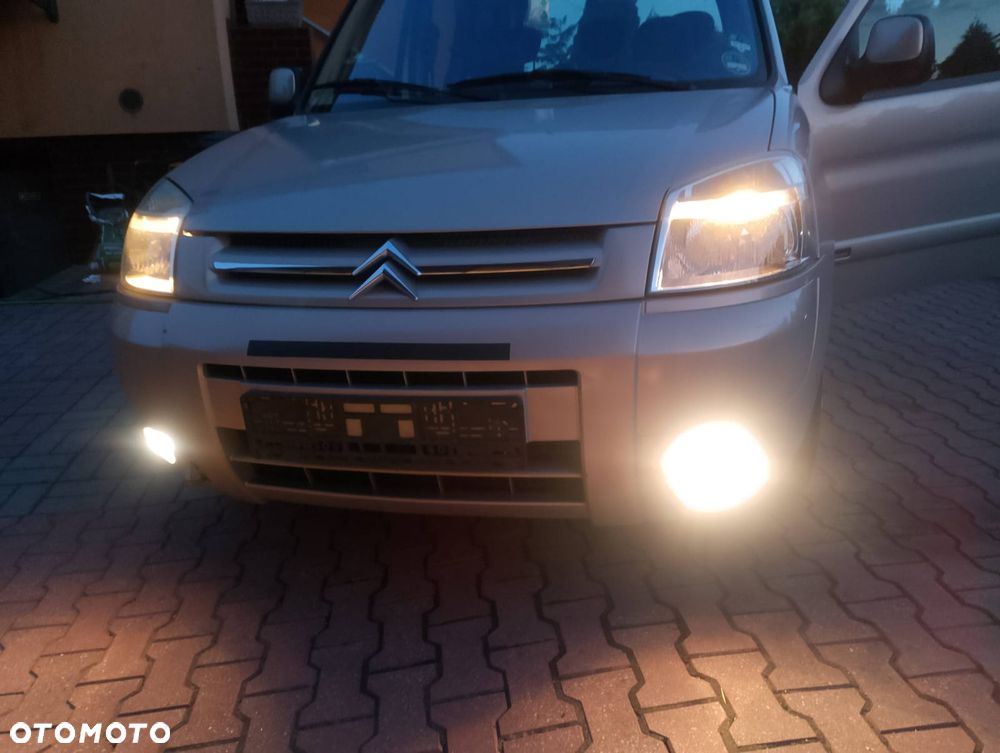 Citroën Berlingo 1.6i Pakiet Plus - 10
