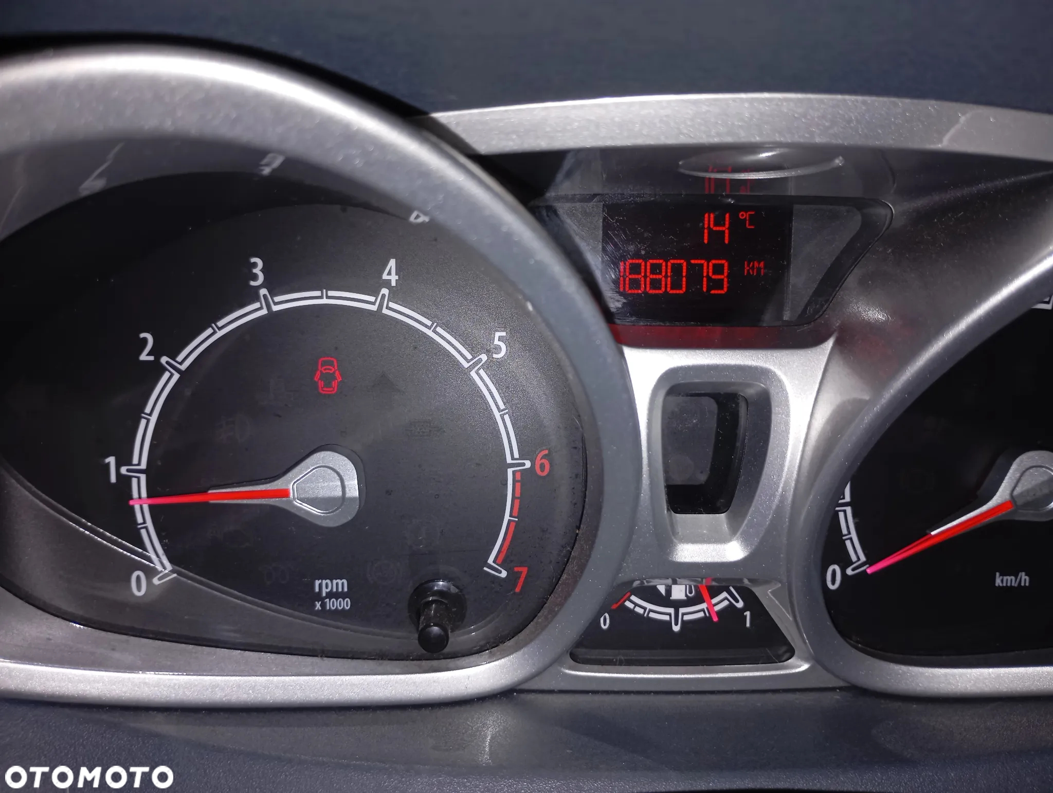 Ford Fiesta 1.25 Ambiente - 6