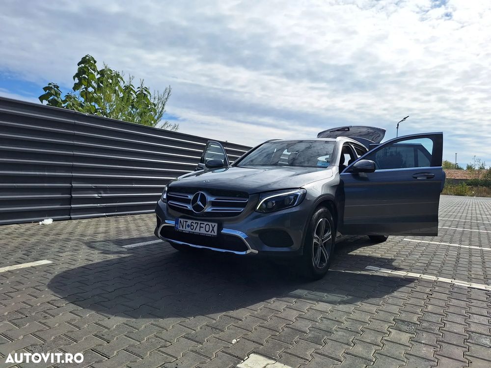 Mercedes-Benz GLC - 25