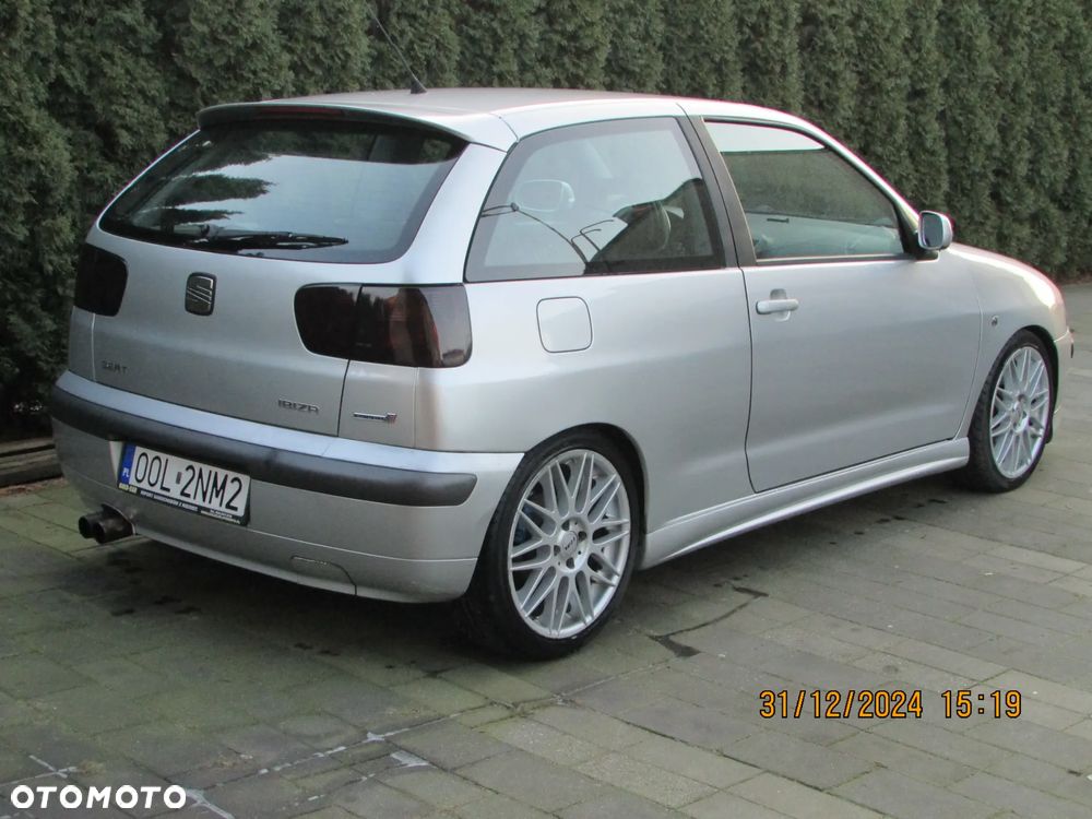 Seat Ibiza 1.8 20V T Cupra - 4