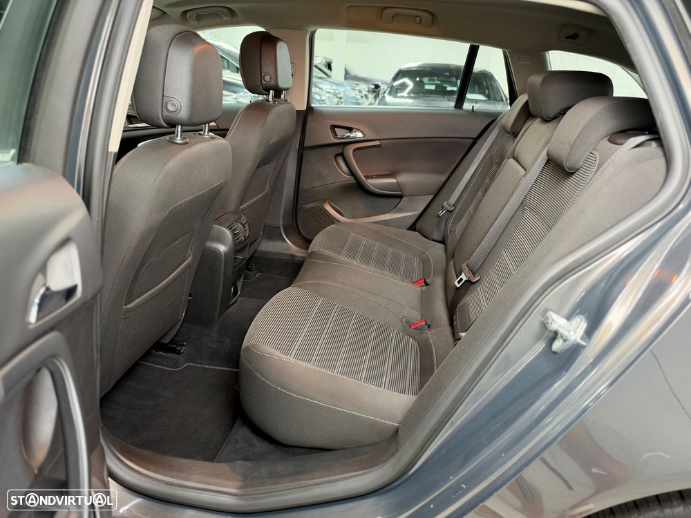 Opel Insignia Sports Tourer 2.0 CDTi Executive S/S - 20