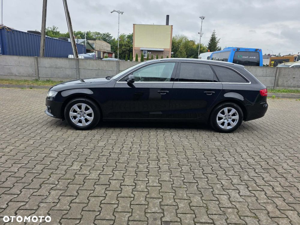 Audi A4 Avant - 2