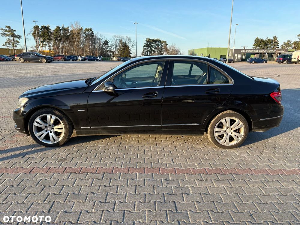 Mercedes-Benz Klasa C - 2