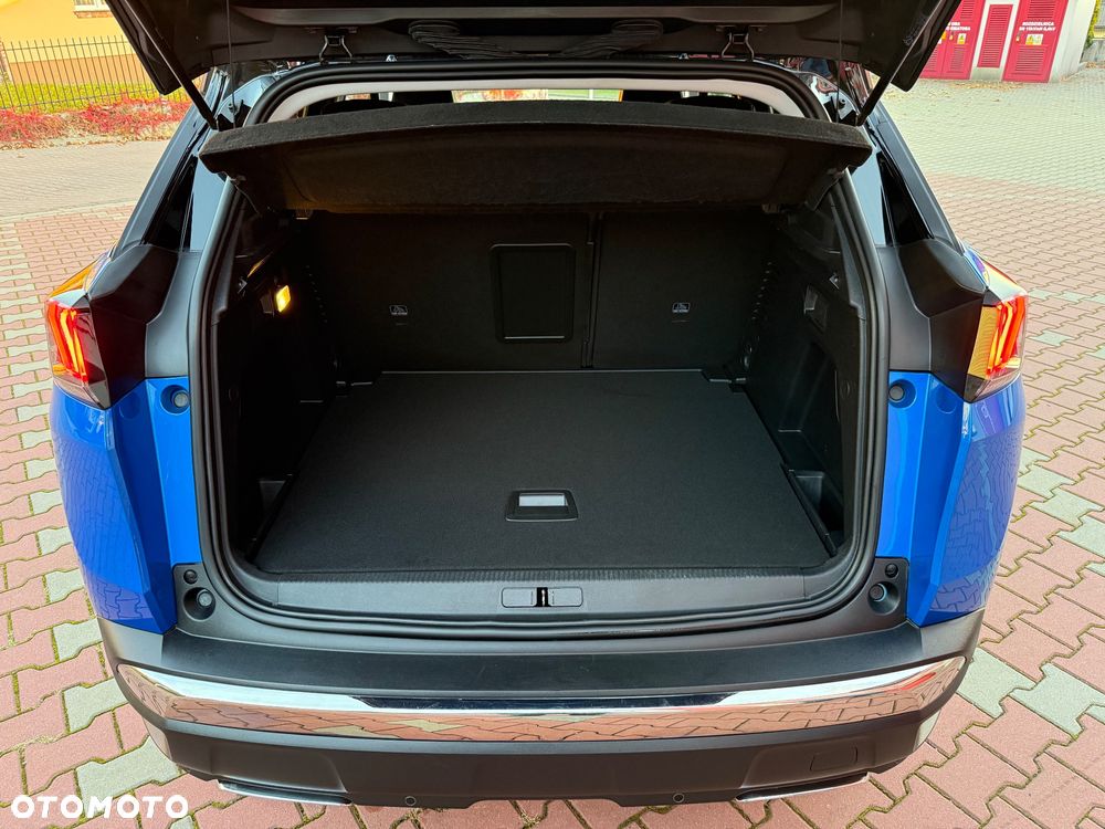 Peugeot 3008 1.5 BlueHDi Road Trip S&S EAT8 - 35