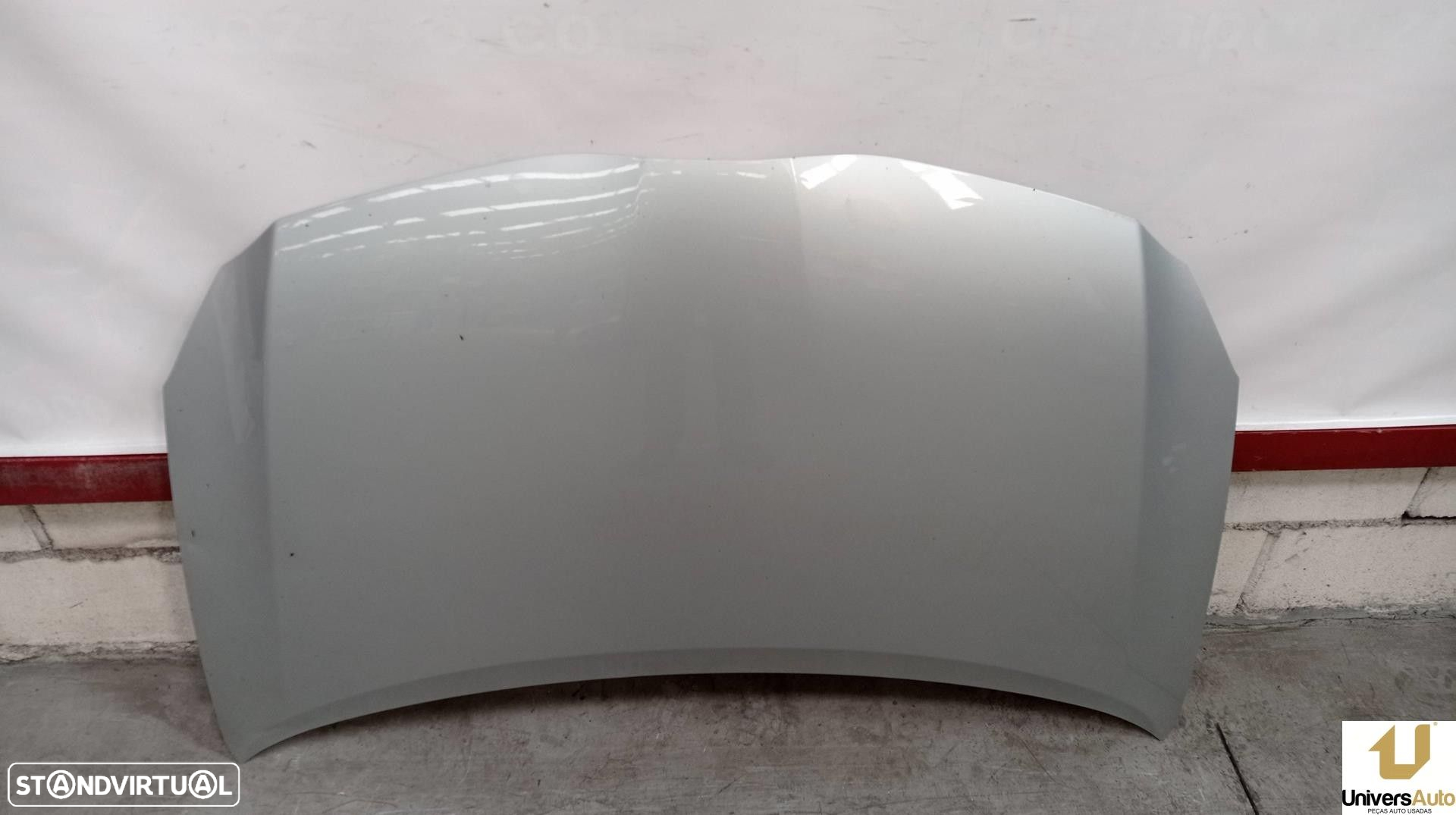 CAPÔ TOYOTA AURIS 2011 - - 2